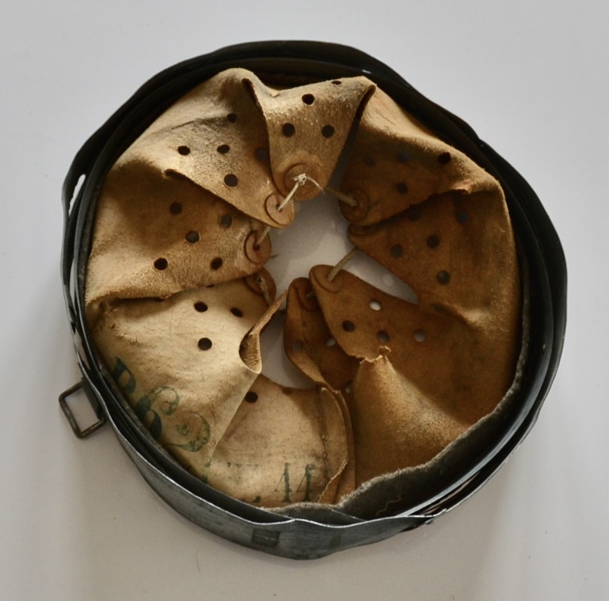 militaria : INTÉRIEUR POUR CASQUE ALLEMAND COMPLET 1943