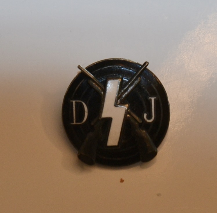militaria : INSIGNE BREVET DE TIR DJ