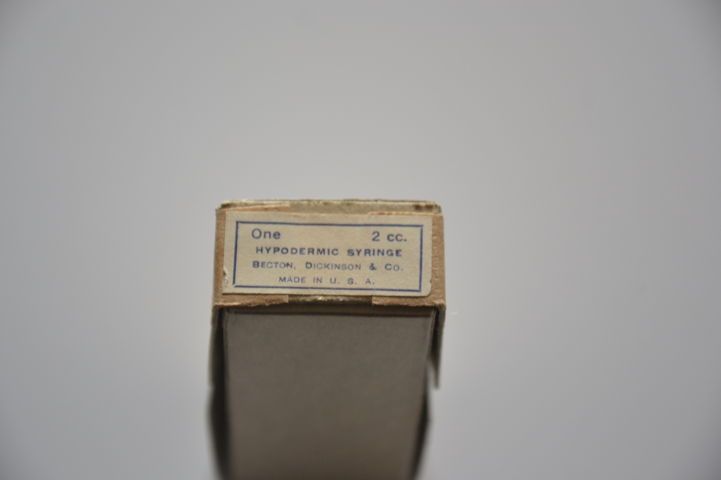 militaria : SERINGUE HYPODERMIC US WWÉ DANS SABOITE D'ORIGINE