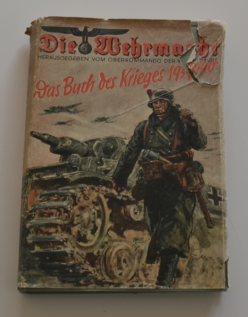 militaria : LIVRE + COUVERTURE DIE WEHRMACHT