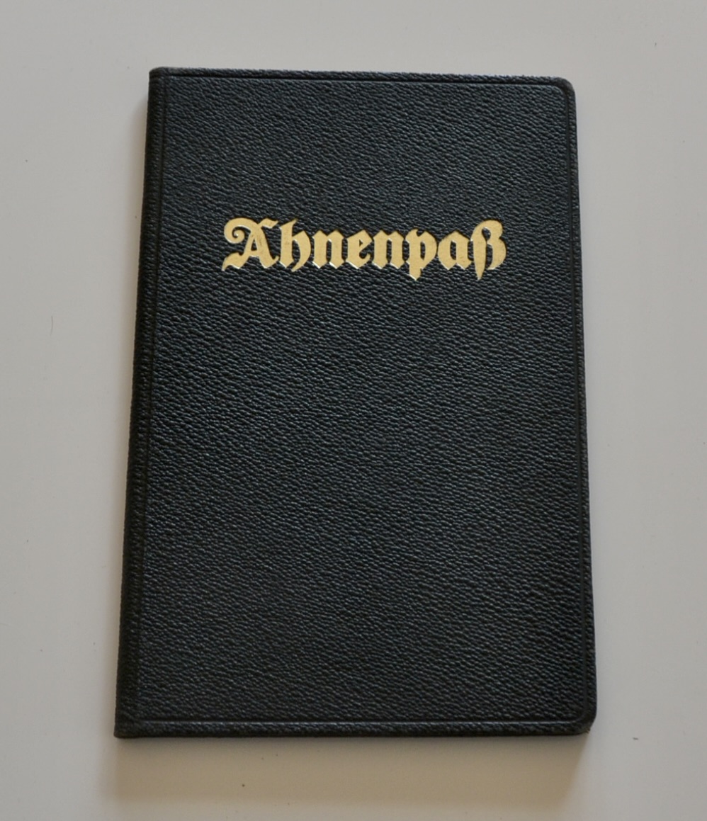 militaria : LIVRET AHNENPASS FORMAT LUXE VIERGE