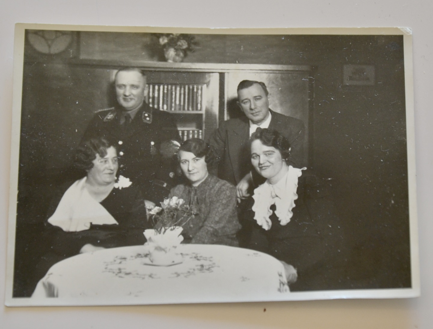 militaria : PHOTO D'UN OFFICIER ALLGEMEINE EN FAMILLE