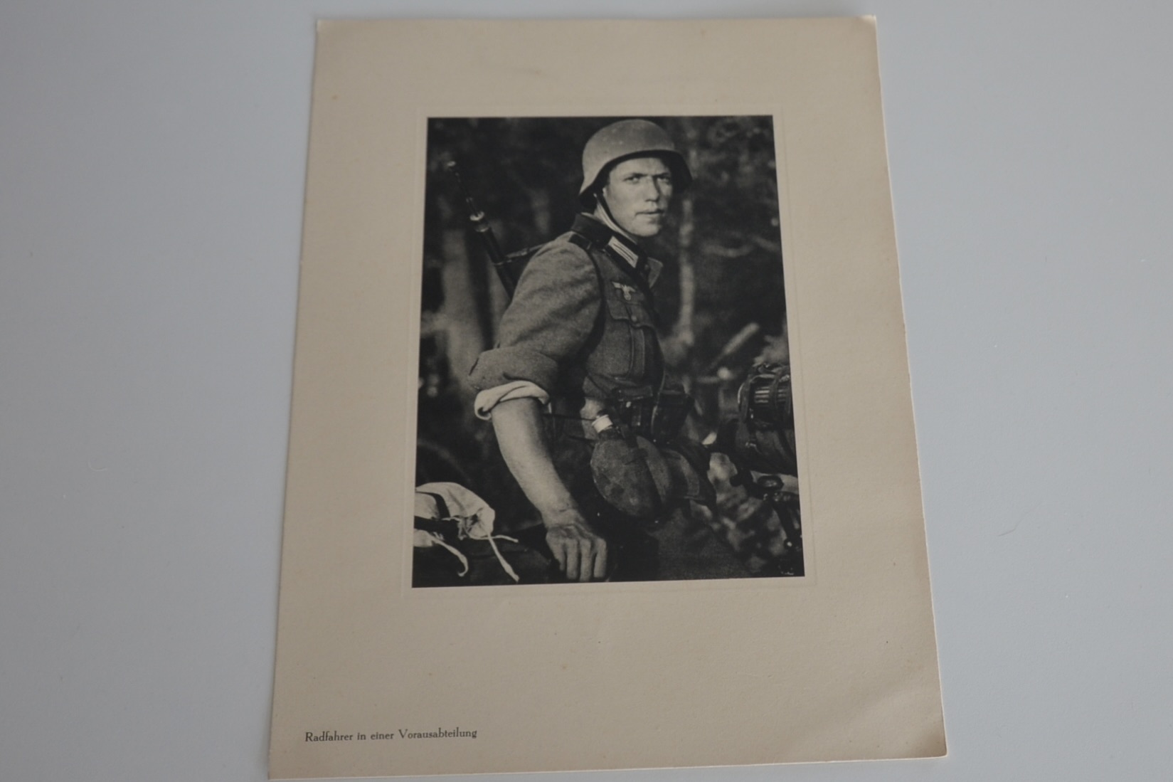 militaria : LITHOGRAPHIE SOLDAT CYCLISTE
