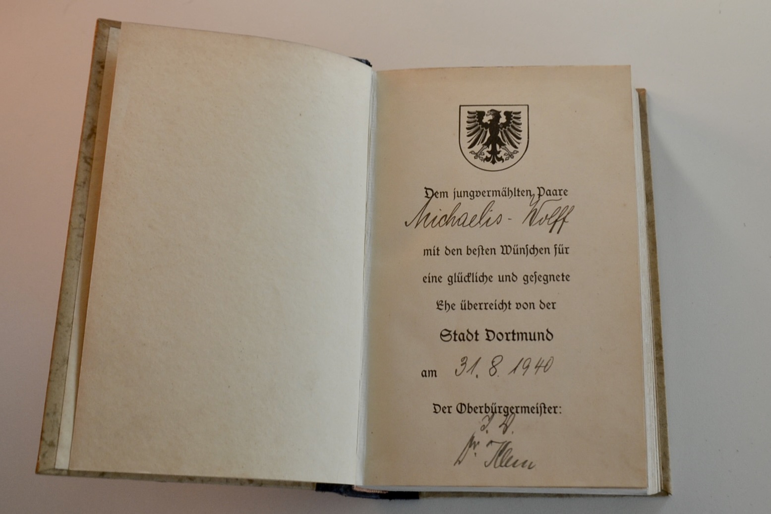 militaria : LIVRE MK DE DORTMUND DE 1940 DÉDICACÉ PAR LE MAIRE