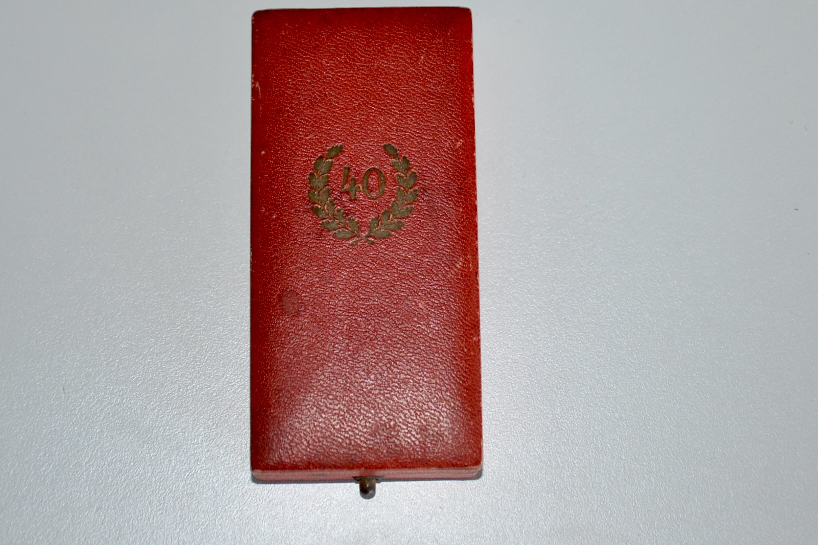 militaria : MÉDAILLE CROIX DU SERVICE 40 ANS FIDÈLE AU PARTI 1ÈRE CLASSE OR + BOITE