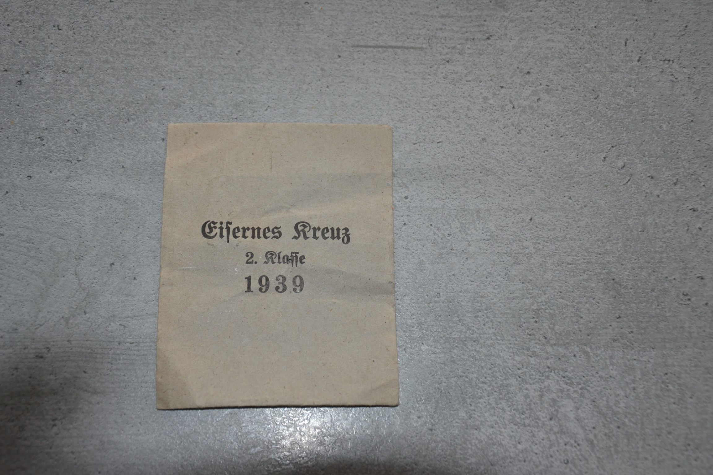 militaria : POCHETTE POUR CROIX DE FER 1939 2ÈME CLASSE