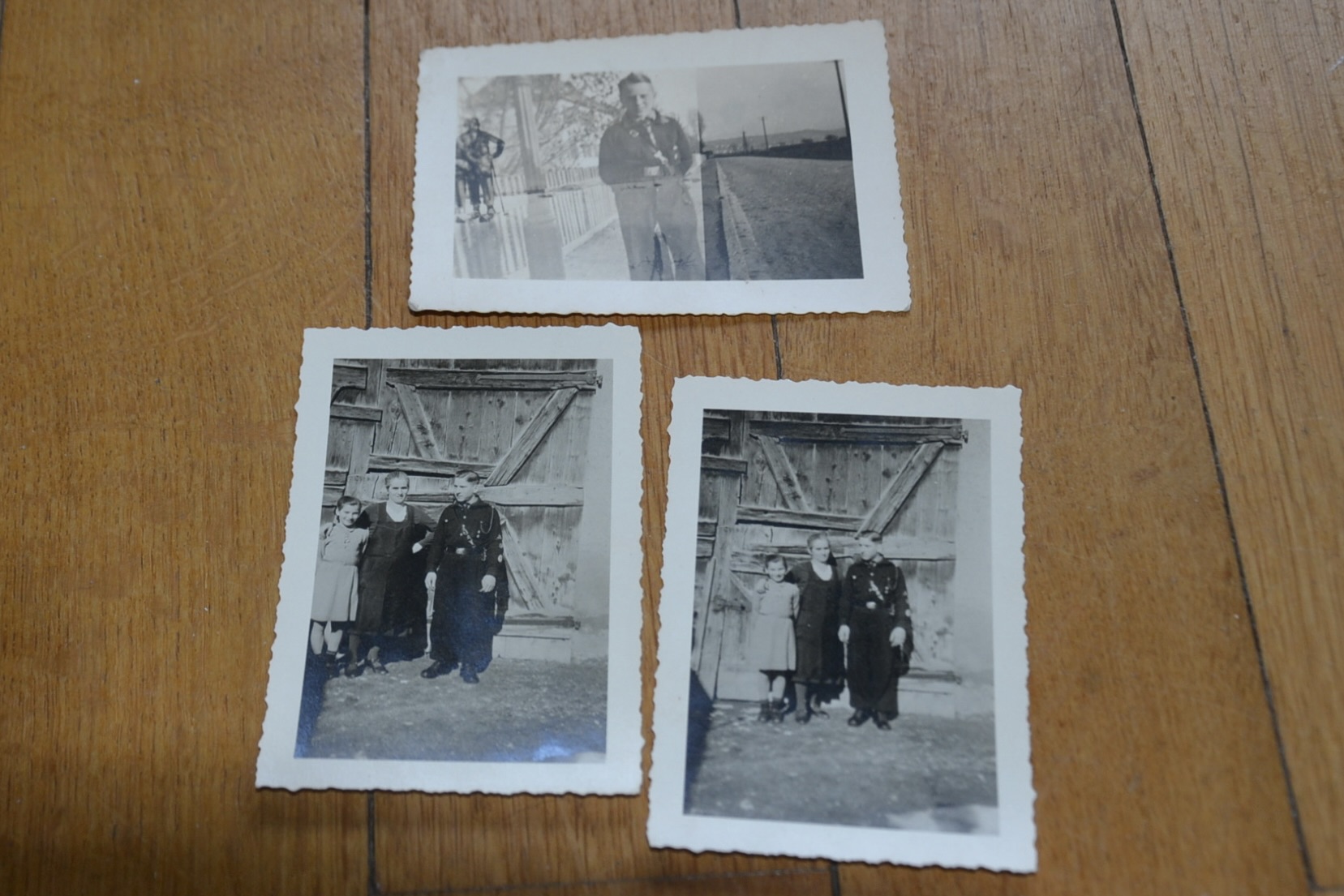 militaria : 3 PHOTOS HJ EN TENUE