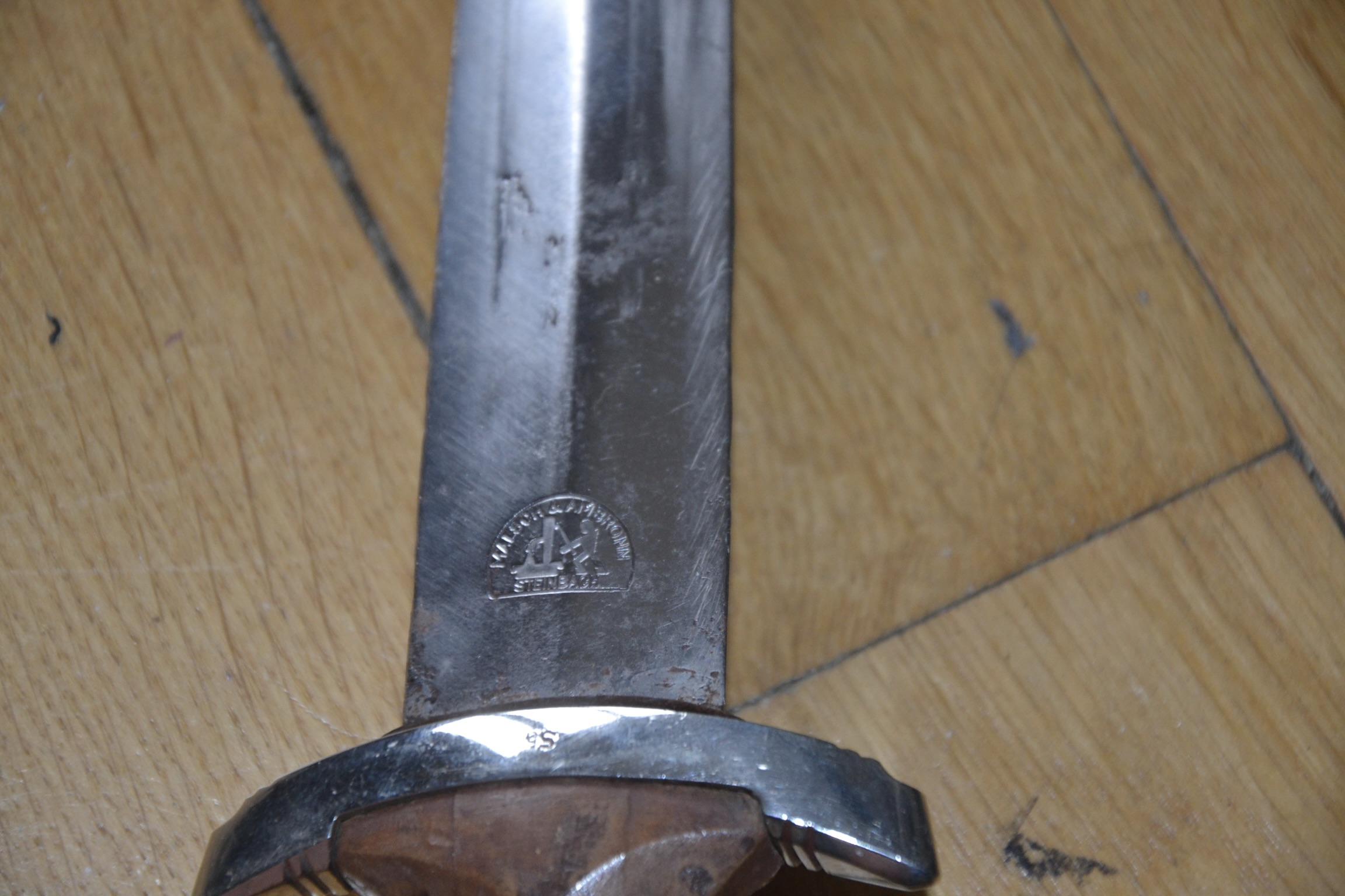 militaria : DAGUE XA MDL 1933 LOURDE FABRICANT RARE