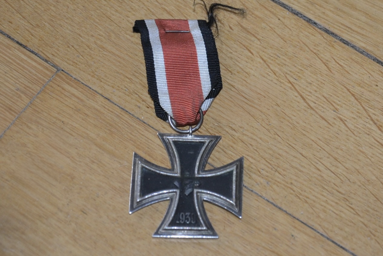 militaria : CROIX DE FER 1939 2EME CLASSE