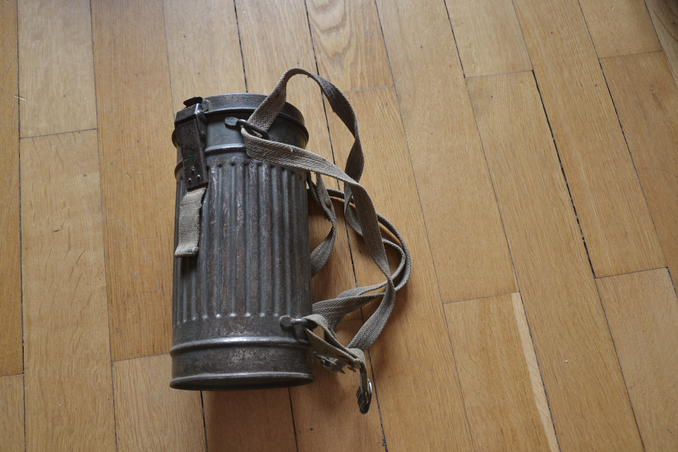 militaria : MAG BOITIER COURT COMPLET 1937 D'UN MALGRES NOUS ALSACIEN