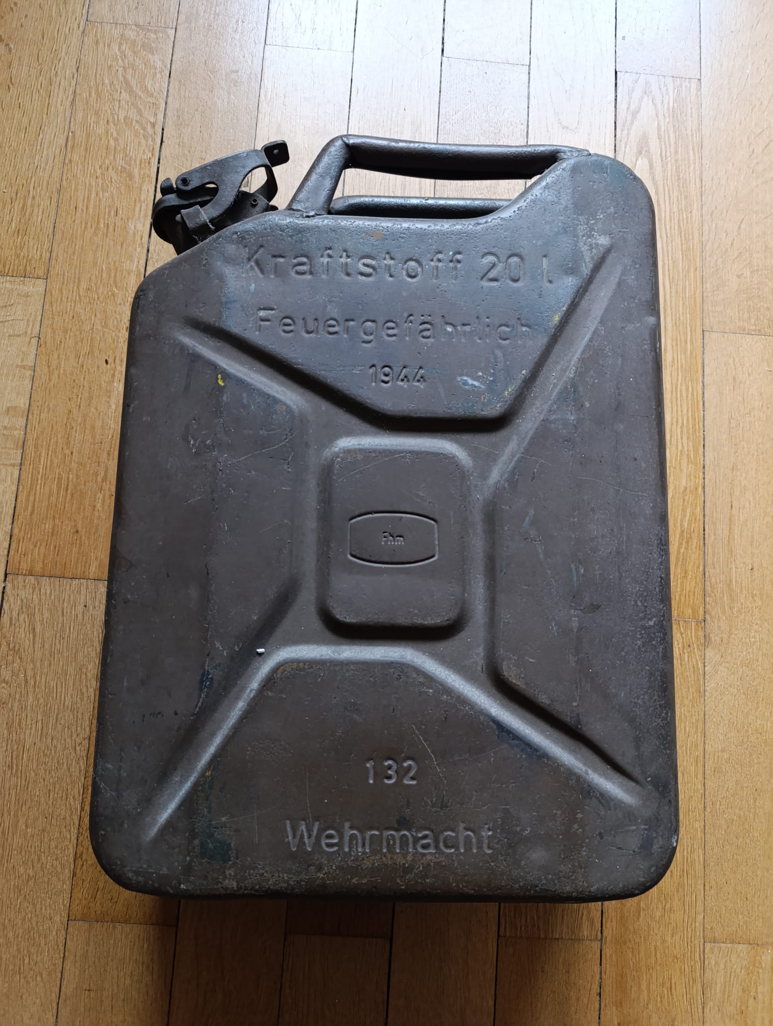 militaria : JERRICANE DE LA WEHRMACHT 1944 RÉUTILISÉ INDOCHINE